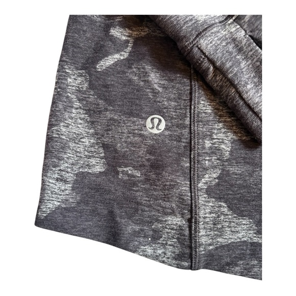 Lululemon Warm Stabilizer 1/2 Zip Hoodie
Incognito Camo HTR Black size 4 - Picture 4 of 6